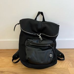 lululemon black mesh backpack